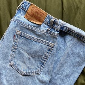 Levi 505 High Waisted Jean
